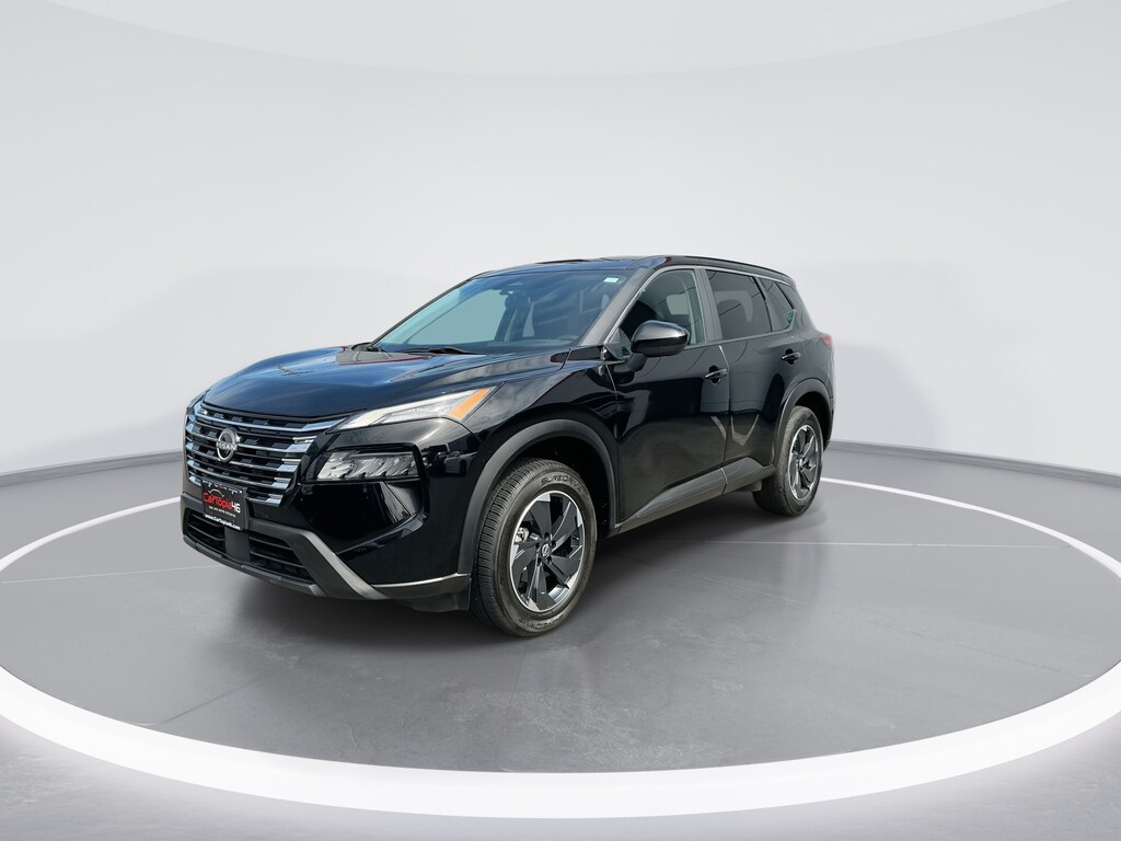 Used 2024 Nissan Rogue SV SUV