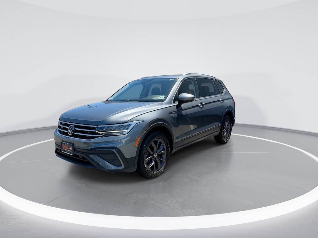 Used 2022 Volkswagen Tiguan SE SUV