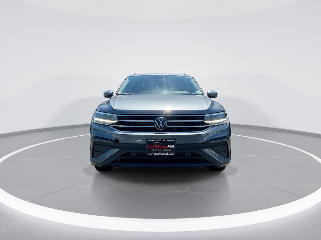 Used 2022 Volkswagen Tiguan SE SUV