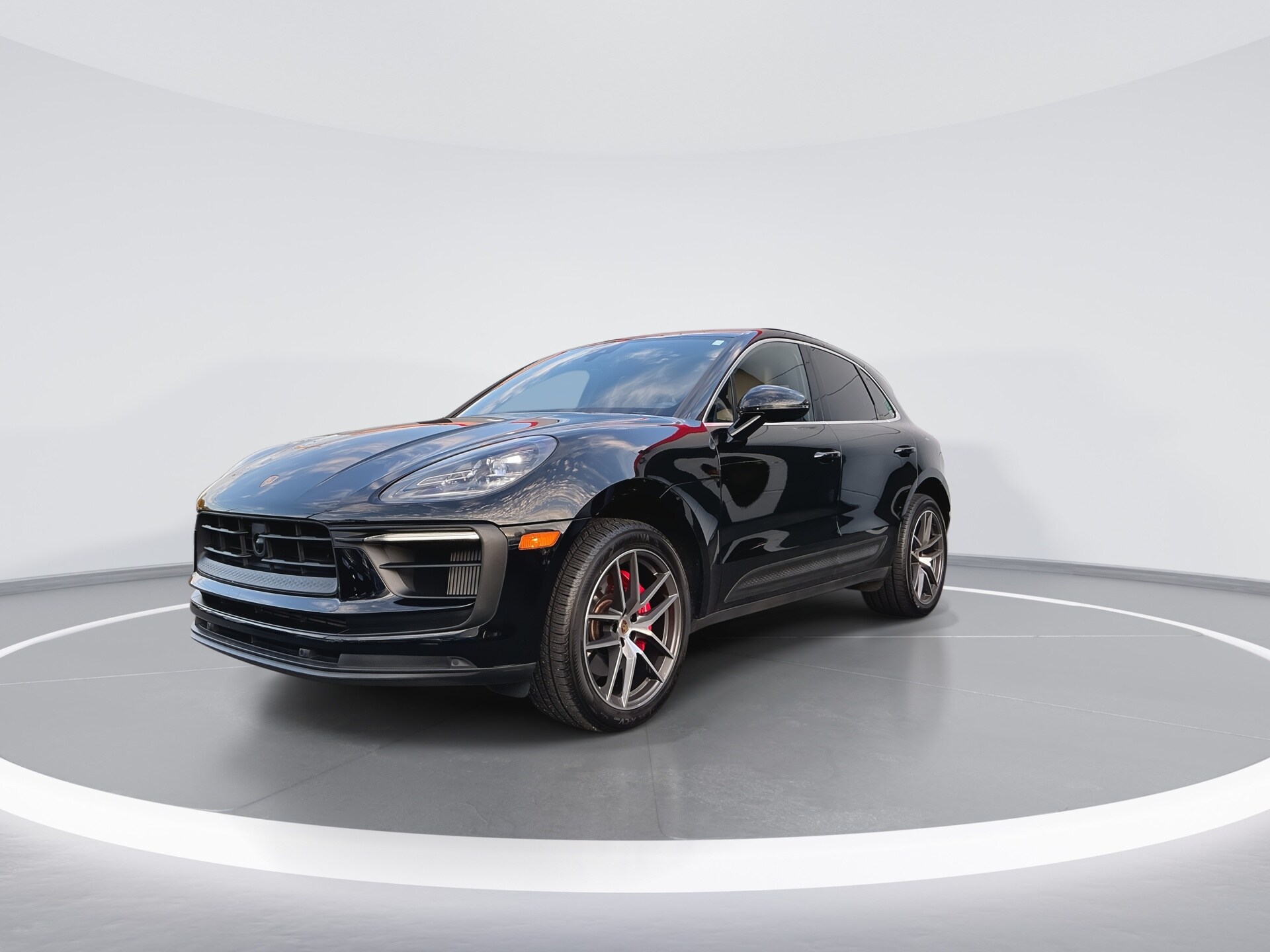 2023 Porsche Macan S photo 4