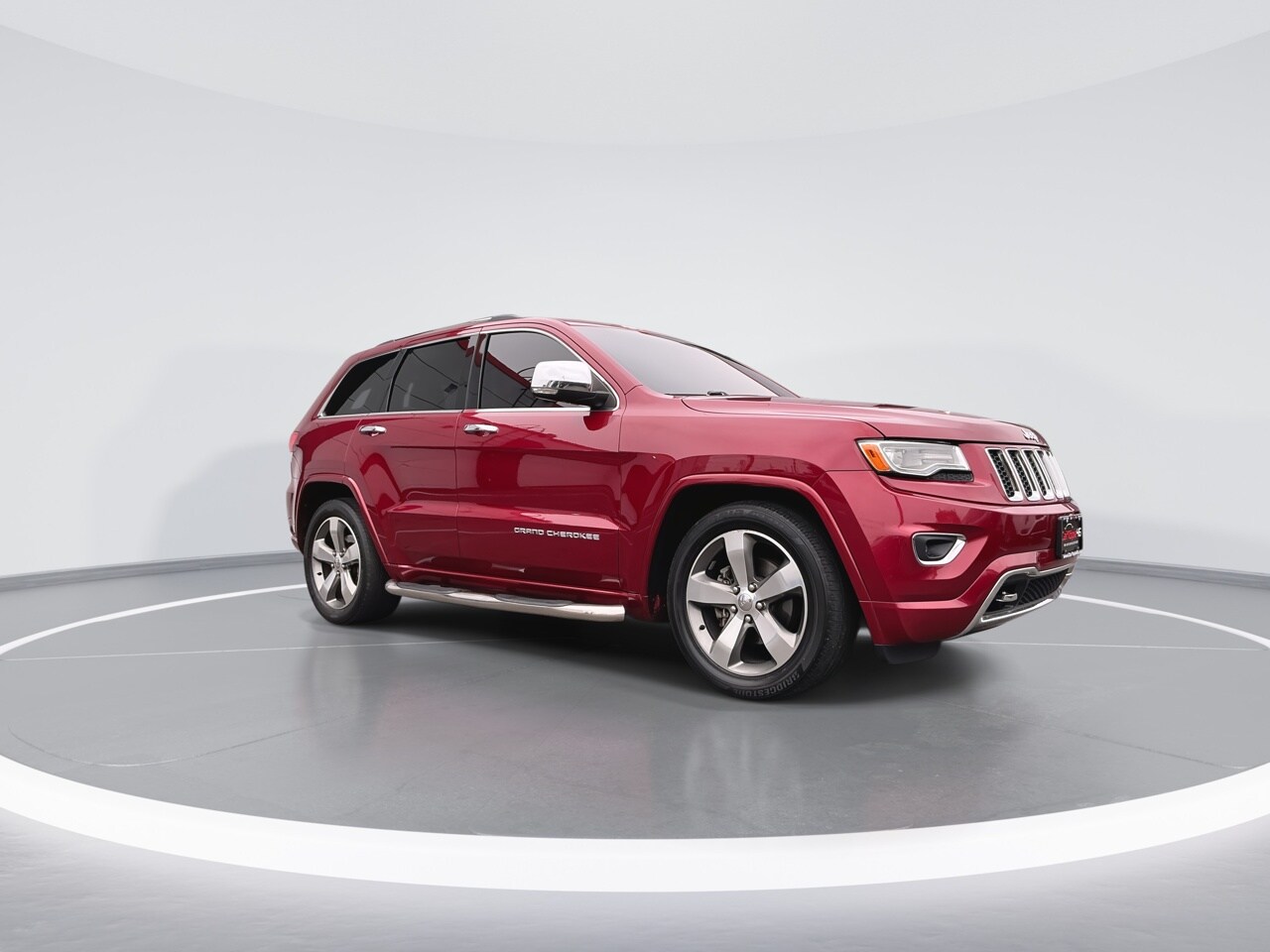2015 Jeep Grand Cherokee Overland photo 2
