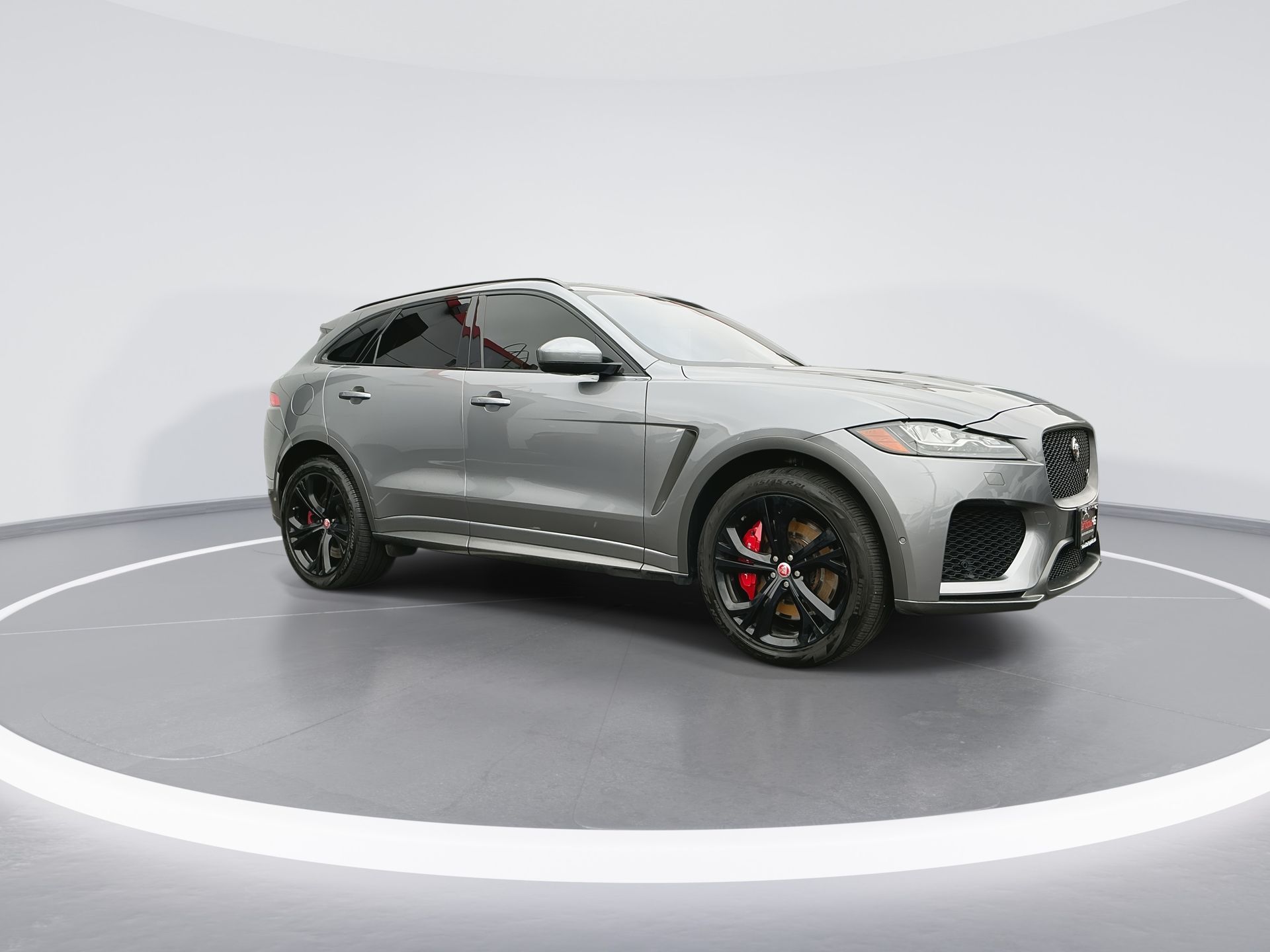 2020 Jaguar F-PACE SVR photo 2