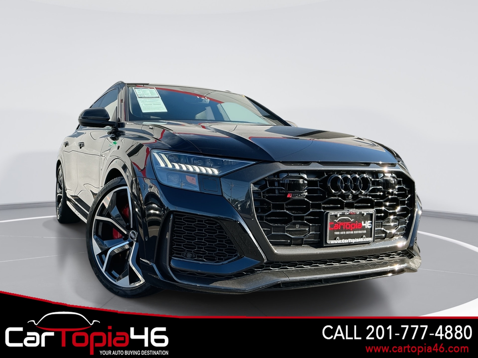 2021 Audi RS Q8 -'s photo