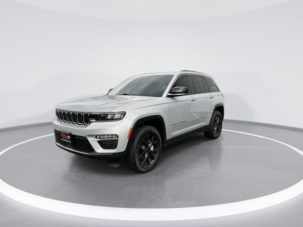 Used 2023 Jeep Grand Cherokee Limited SUV