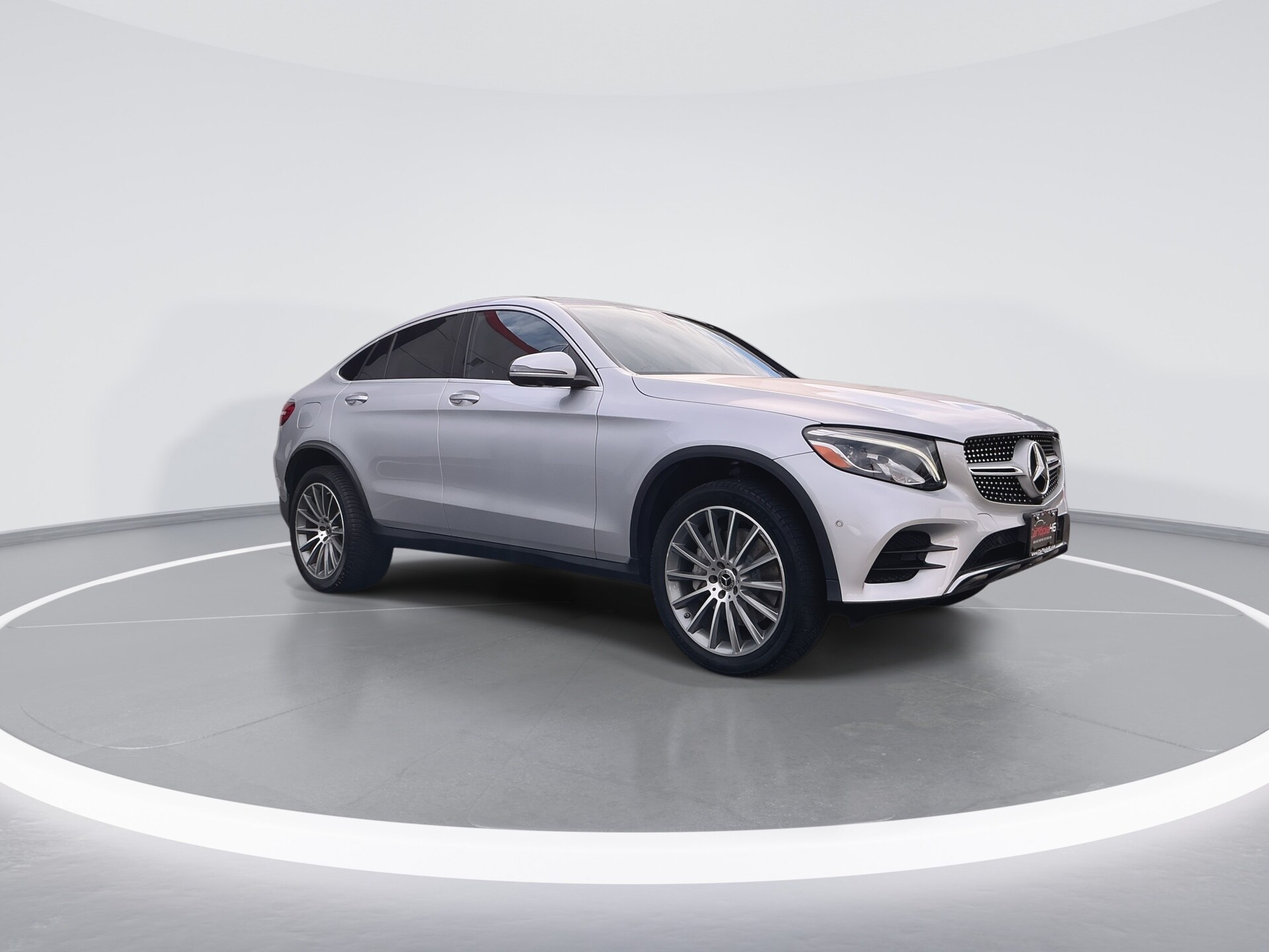2019 Mercedes Benz GLC 300 4MATIC Coupe photo 2
