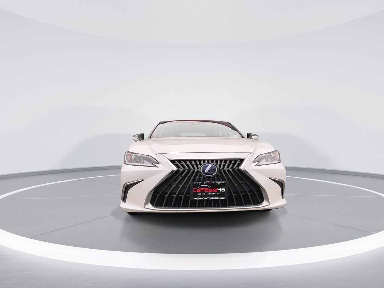 2022 Lexus ES 300h photo 3