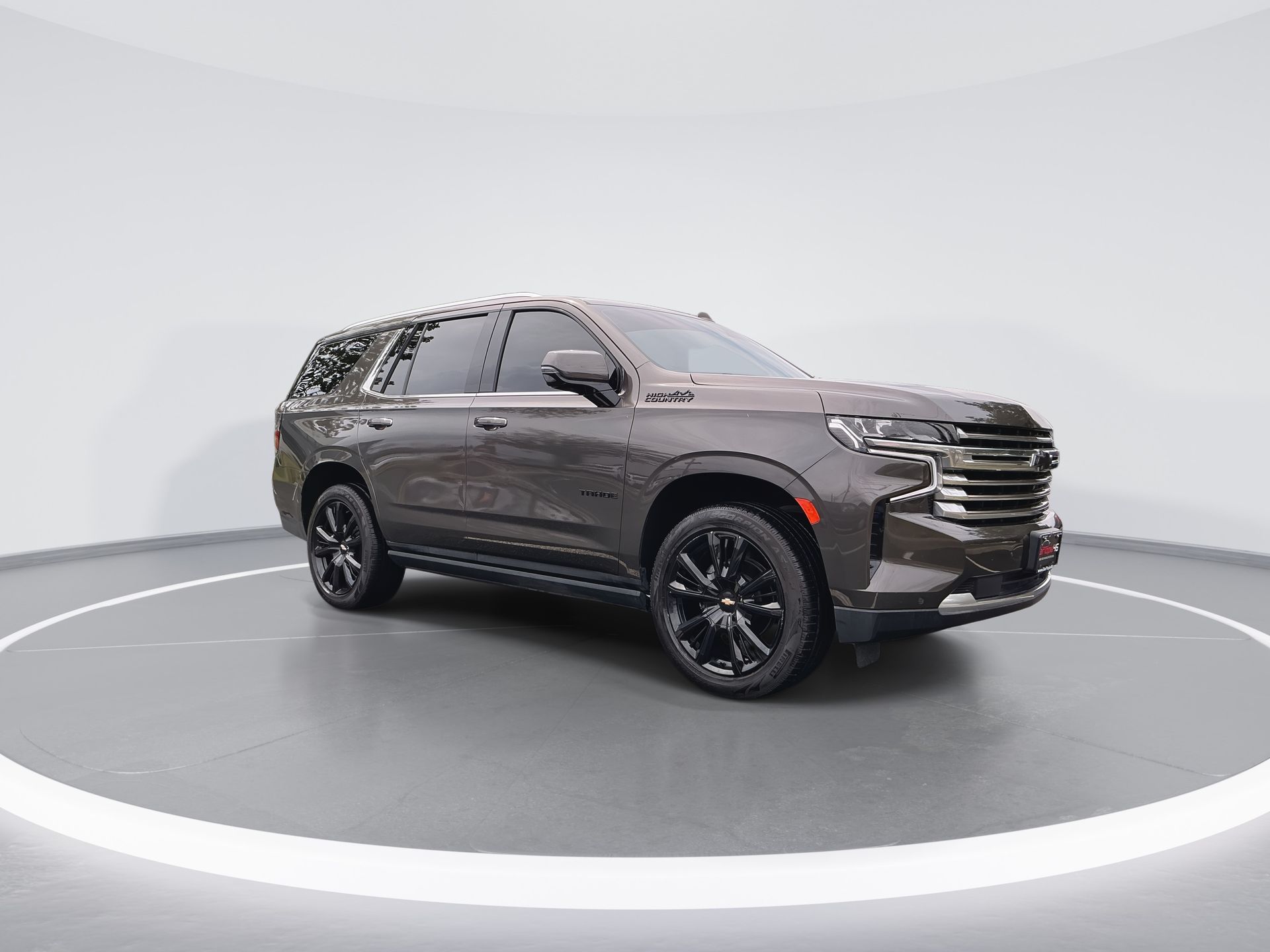 2021 Chevrolet Tahoe High Country photo 2