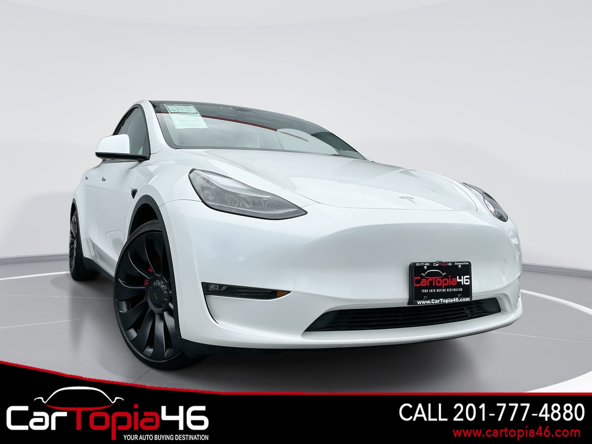 2023 Tesla Model Y Performance Dual Motor All-Wheel Drive's photo