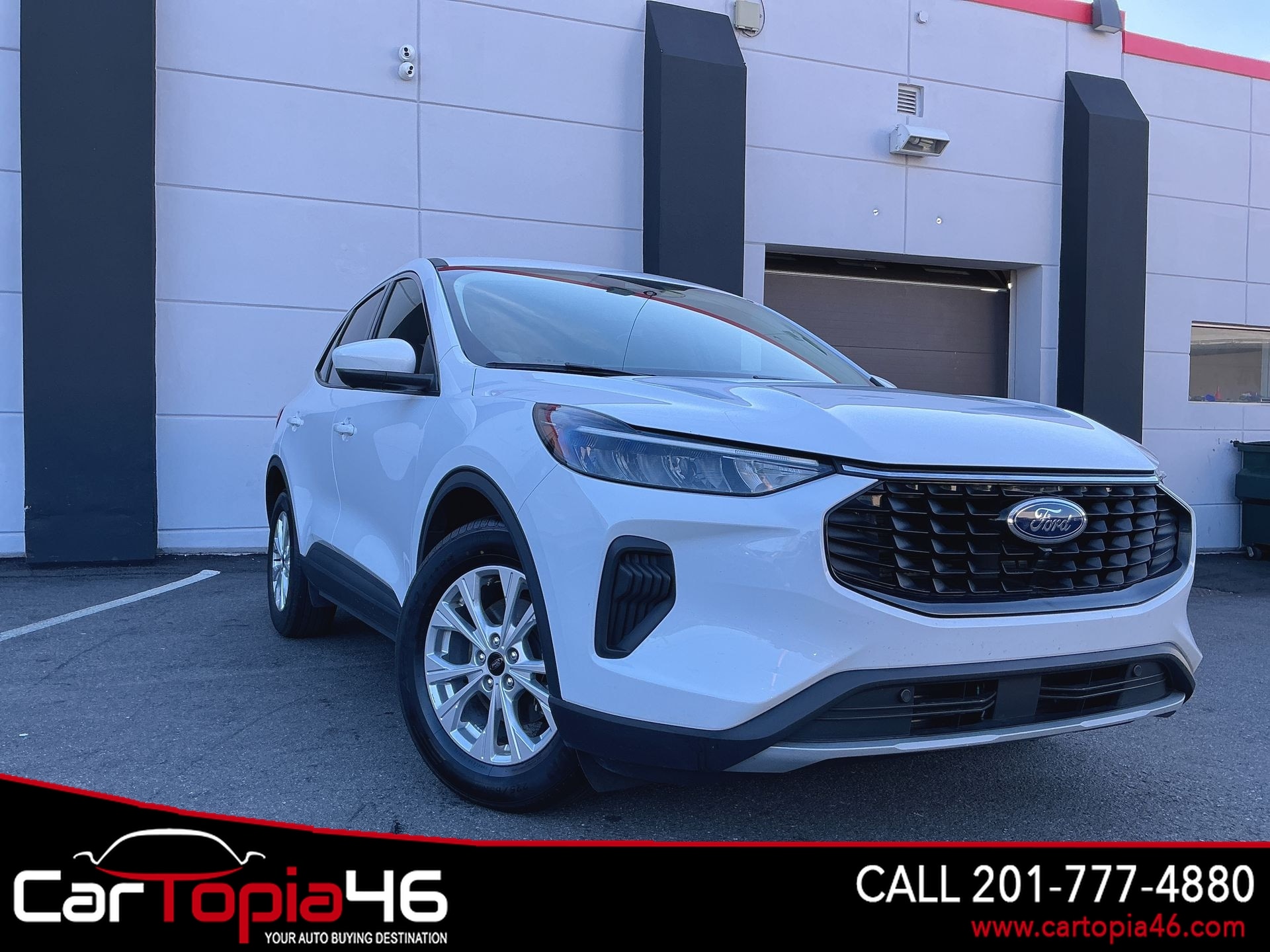 2023 Ford Escape Active's photo