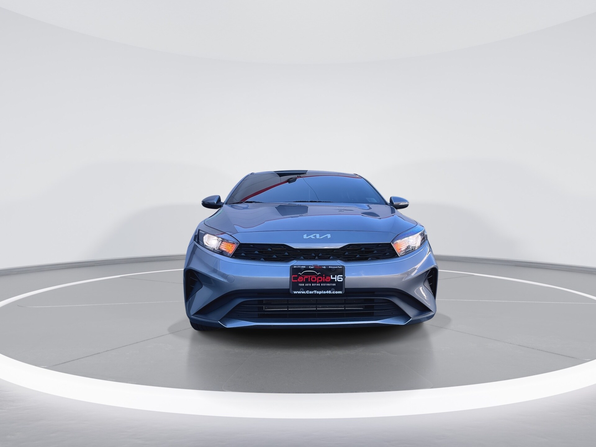 2023 Kia Forte LXS photo 3