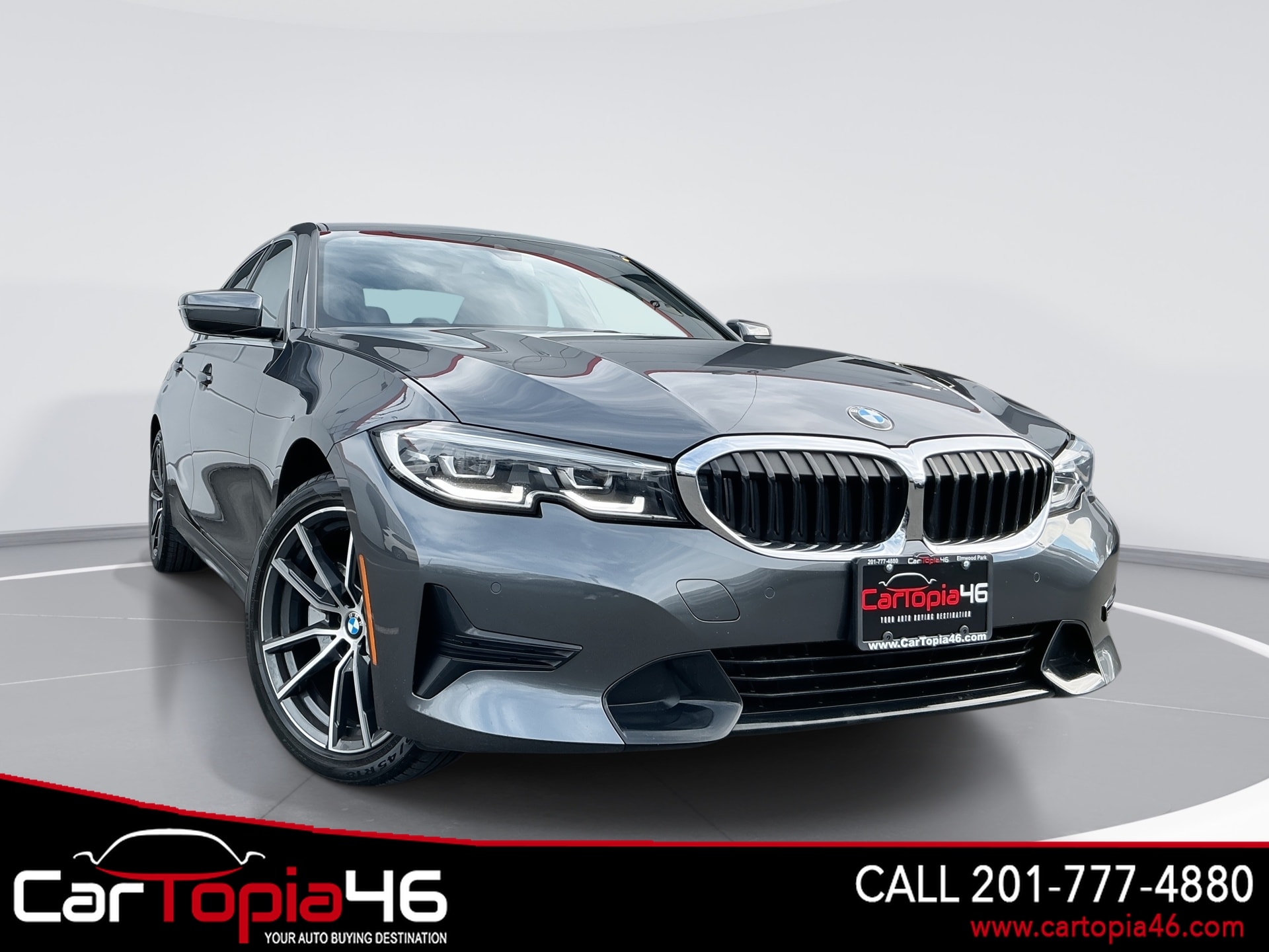 2022 BMW 3 Series 330i xDrive Sedan's photo