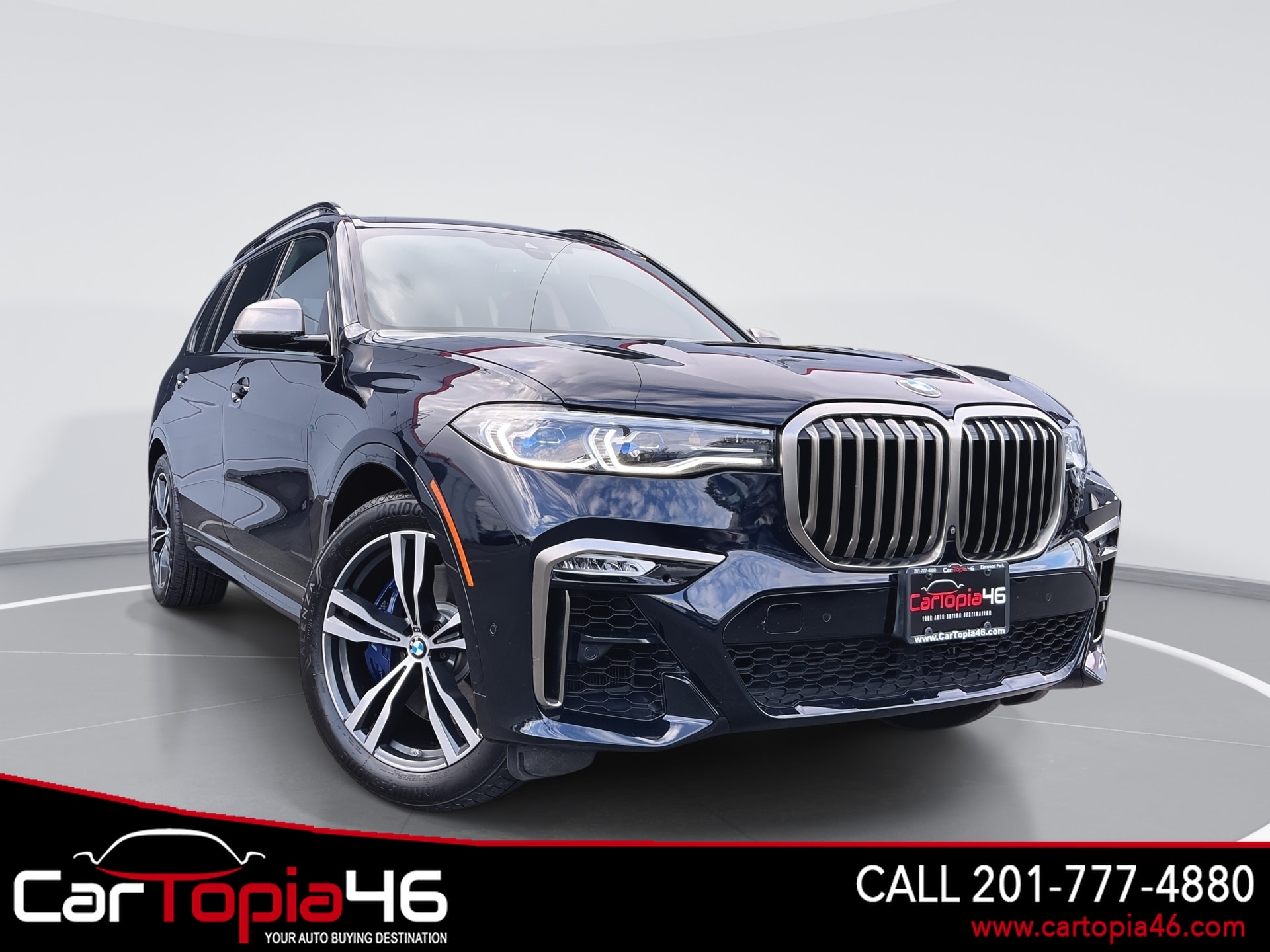 2020 BMW X7 M50i's photo
