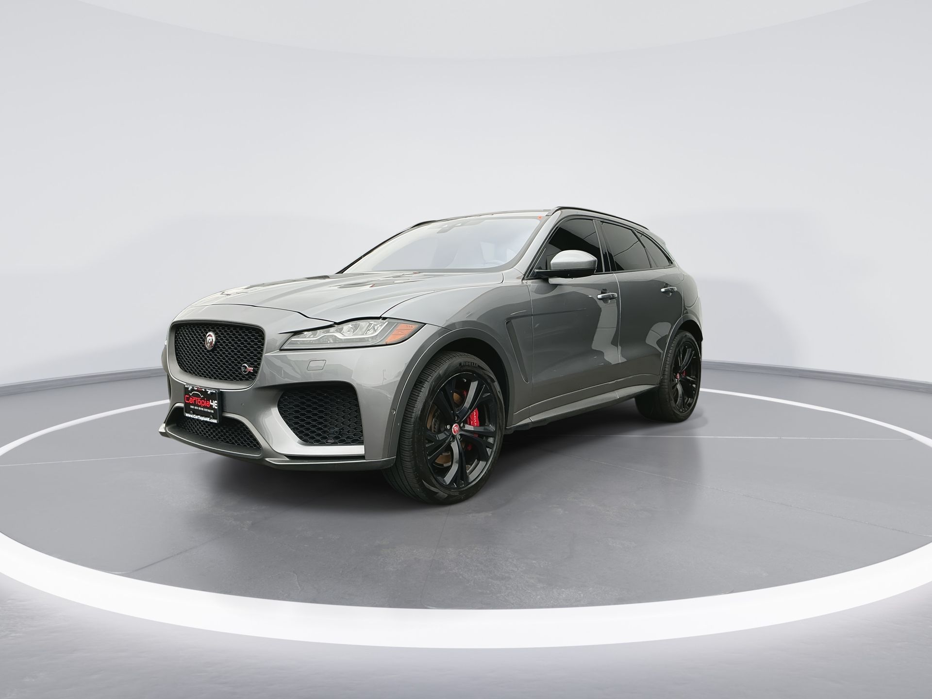 2020 Jaguar F-PACE SVR photo 4