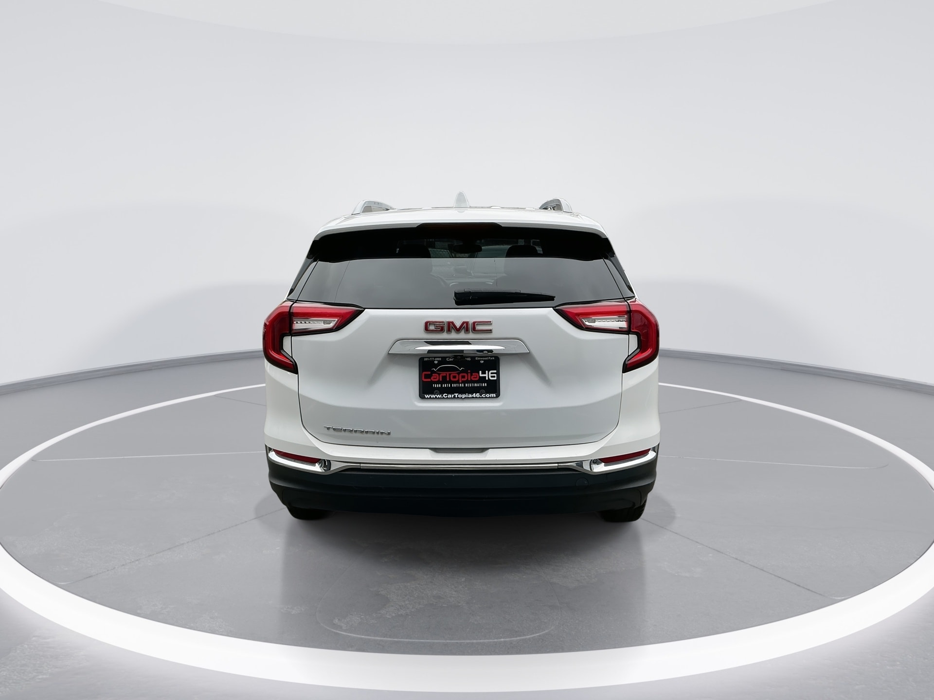 View vehicle photo 7