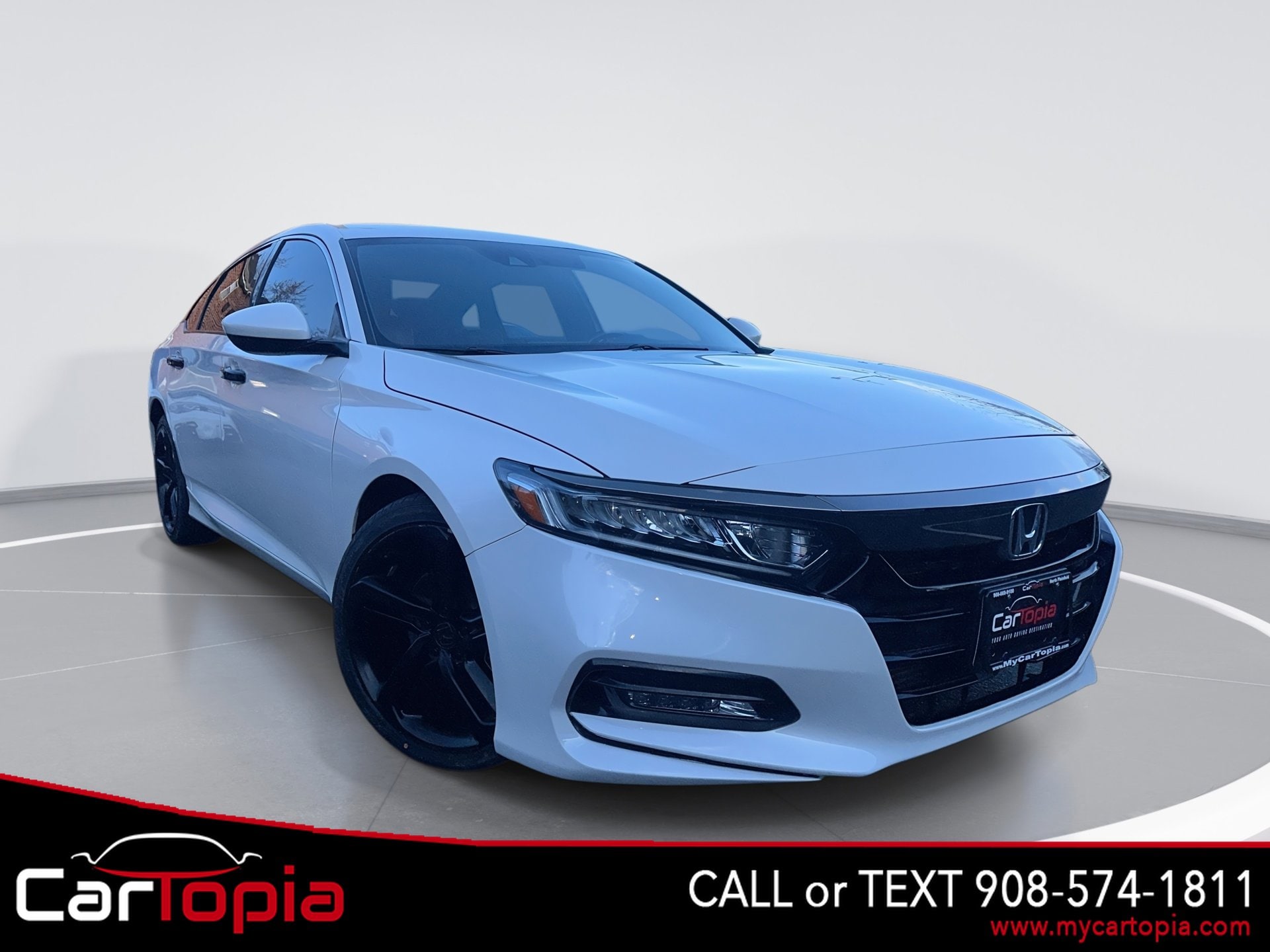 2020 Honda Accord Sport's photo