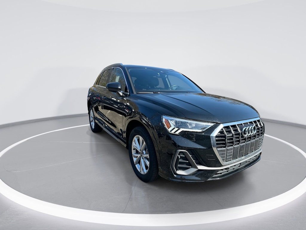 Used 2025 Audi Q3 45 S line Premium SUV