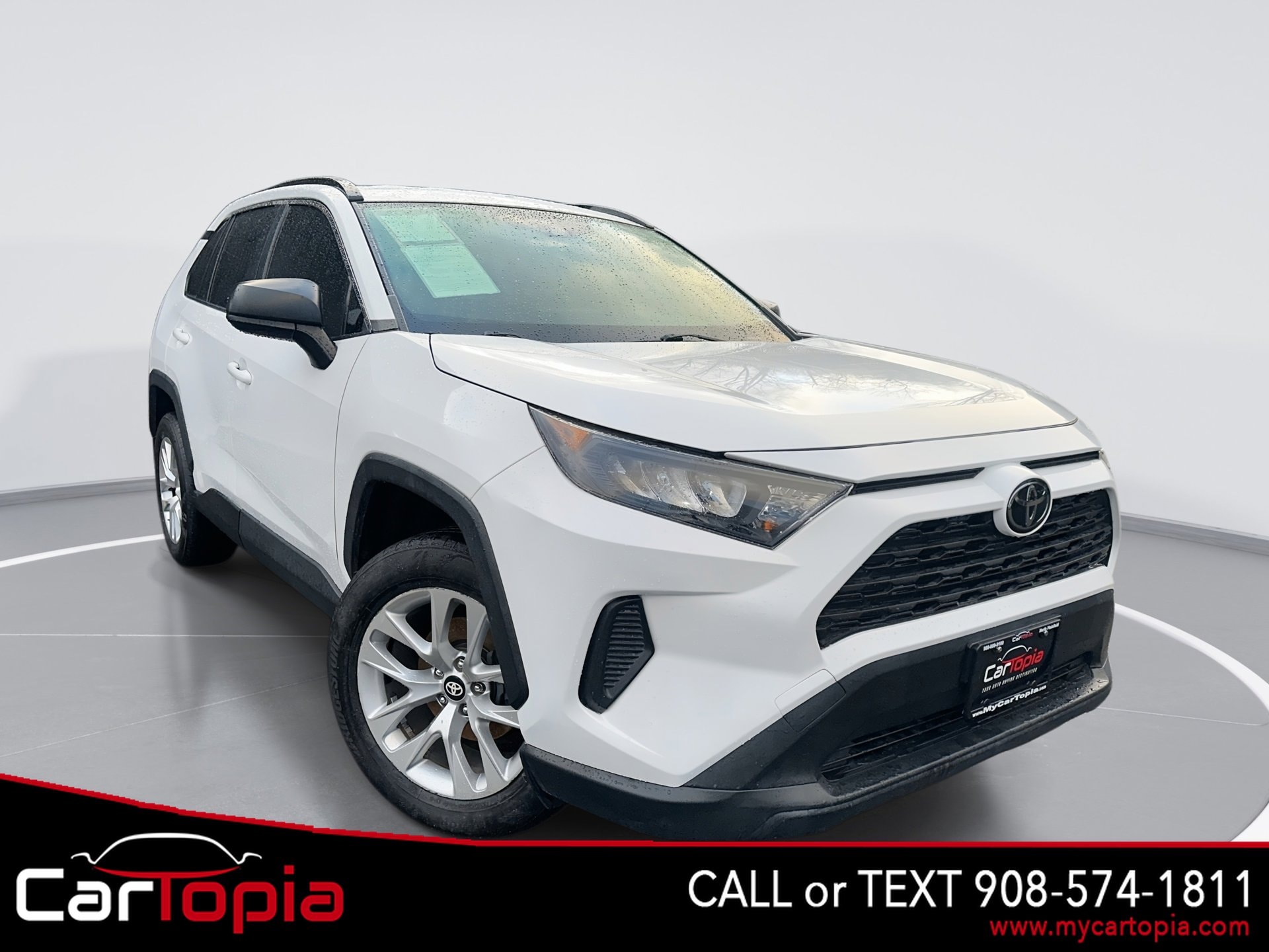 2019 Toyota RAV4 LE