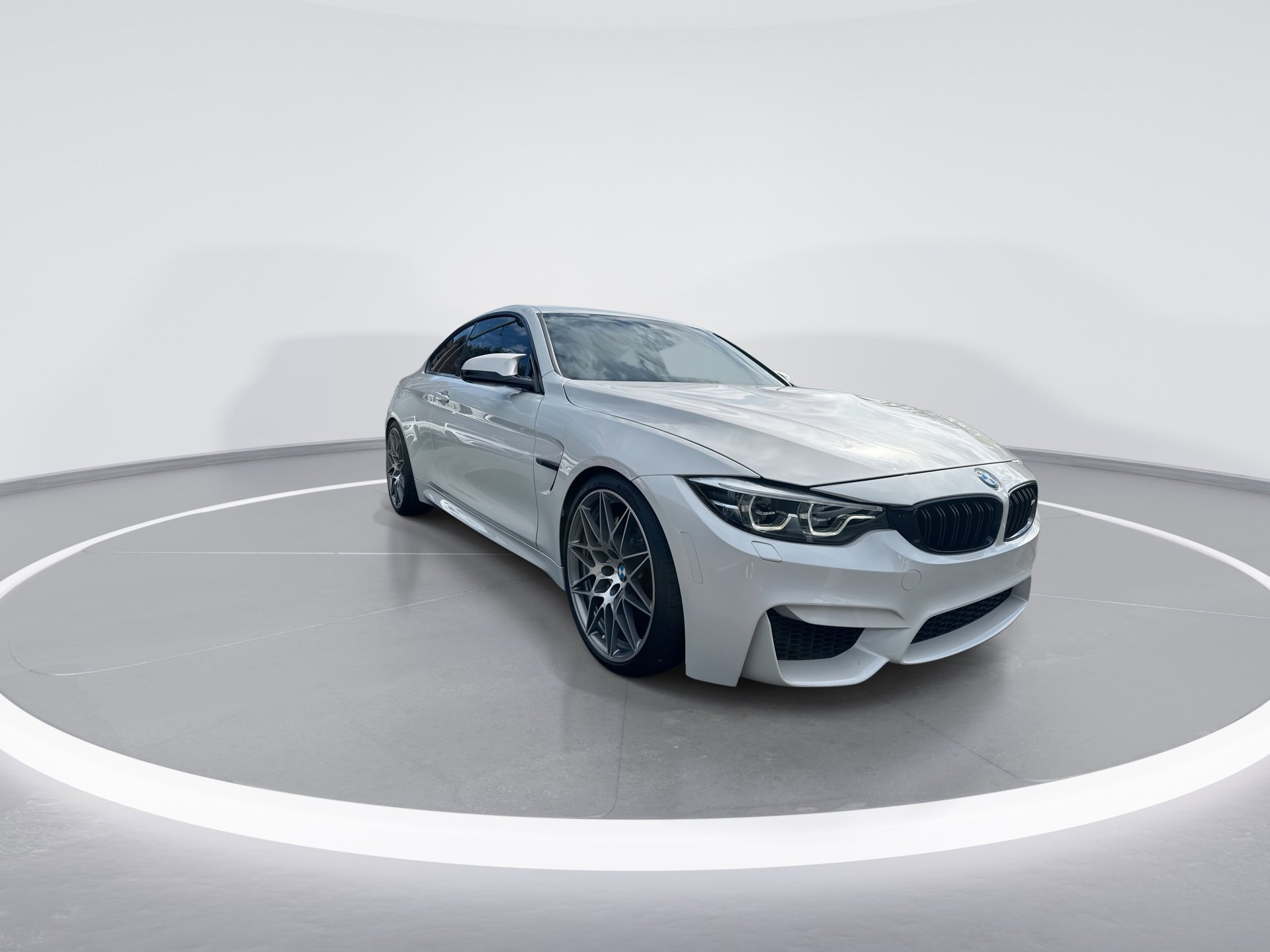 2018 Bmw M4 Coupe photo 2