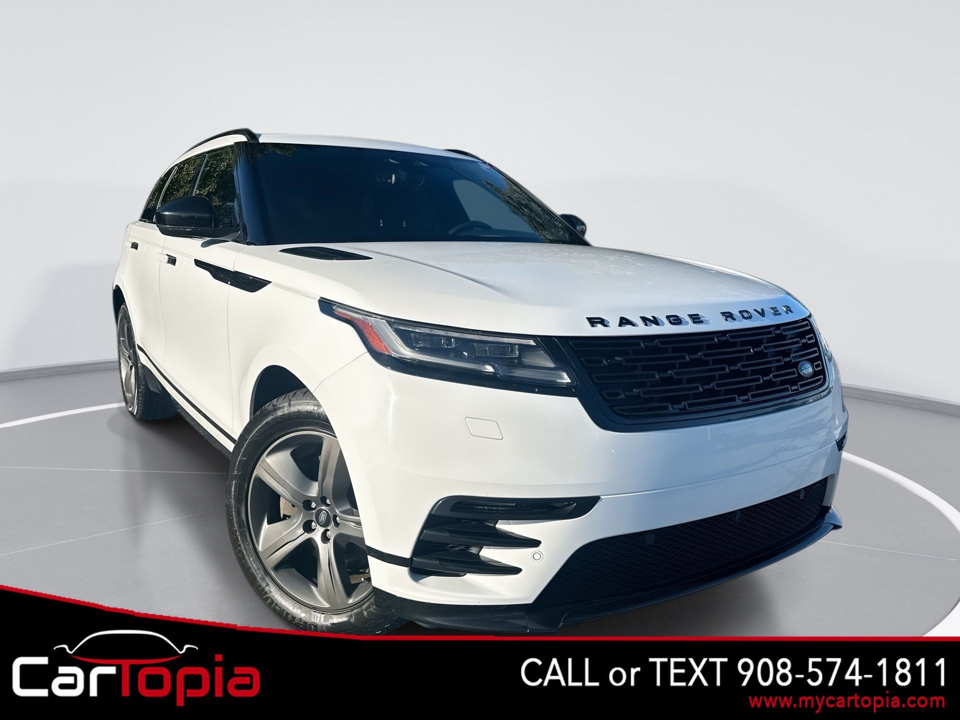 2025 Land Rover Range Rover Velar