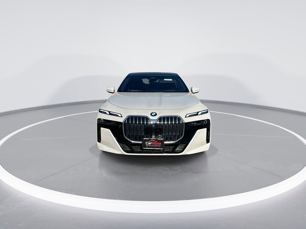 Used 2024 BMW 740i xDrive Sedan