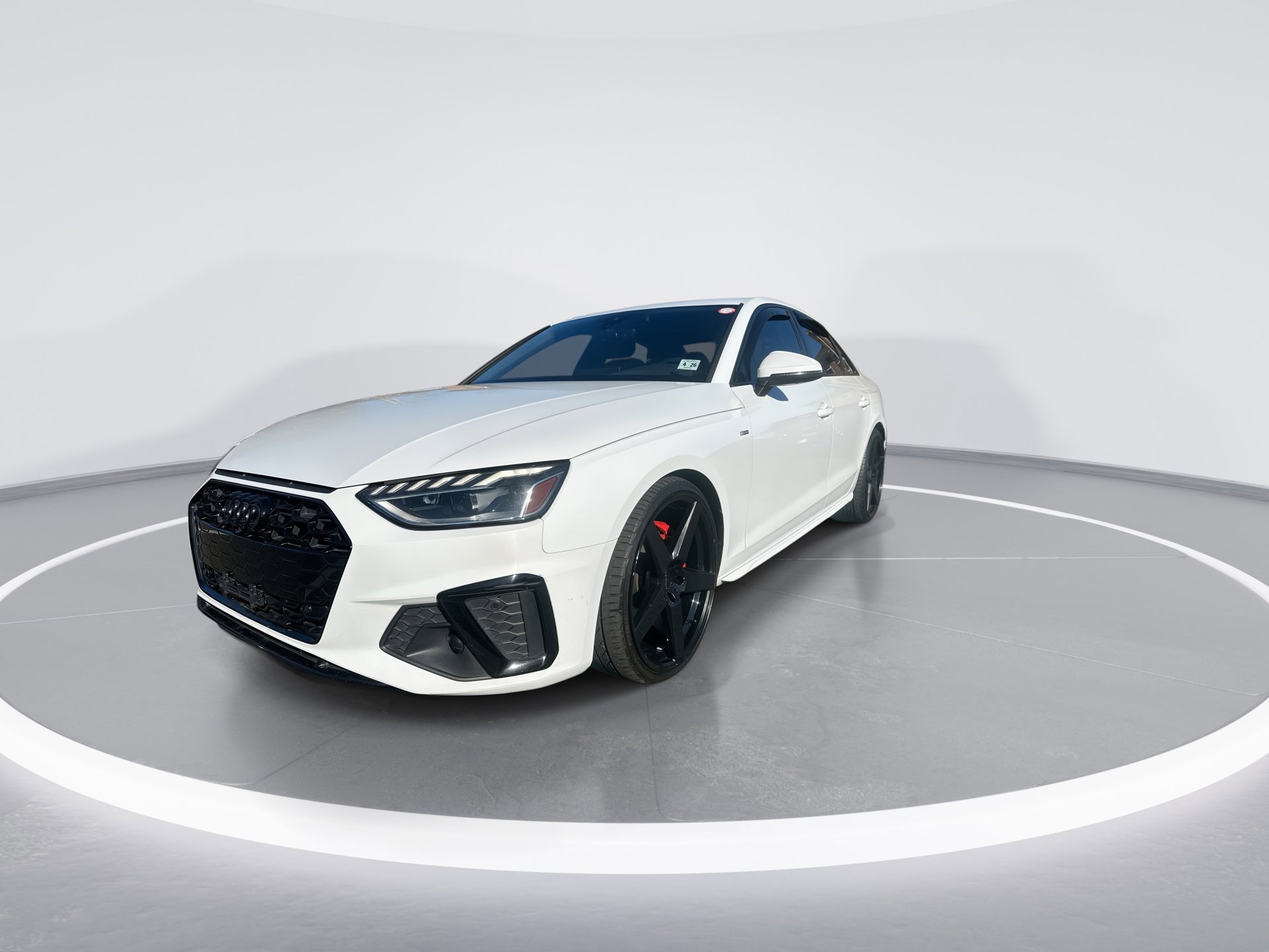 2021 Audi A4 45 S line Premium photo 4