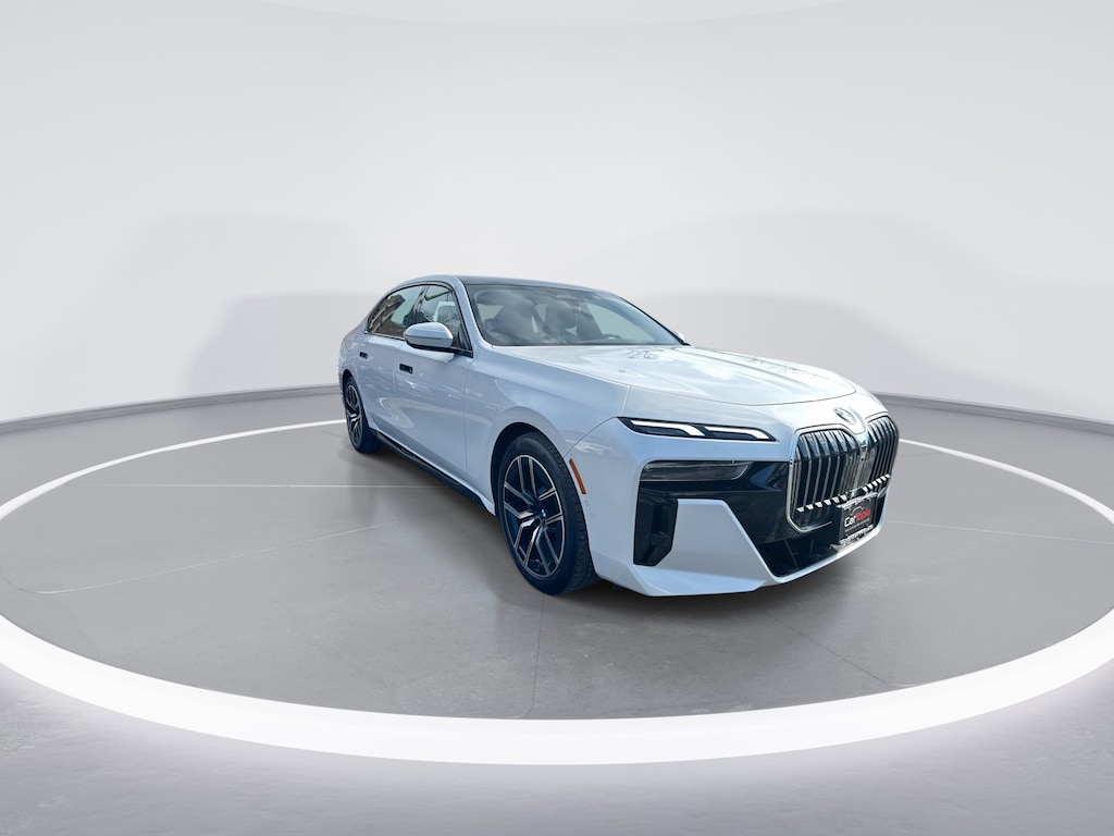 Used 2024 BMW 740i xDrive Sedan