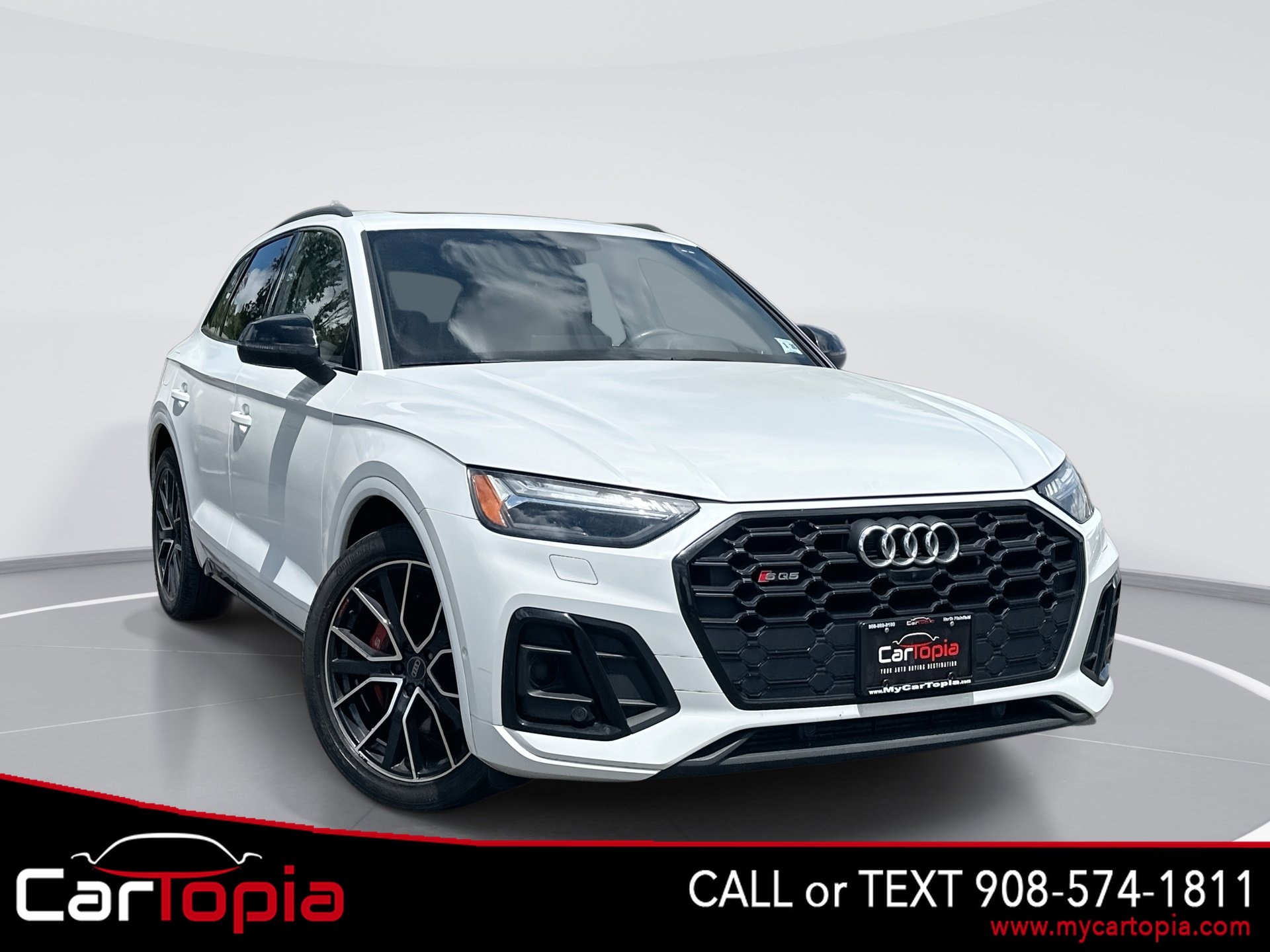 2021 Audi SQ5 Prestige's photo