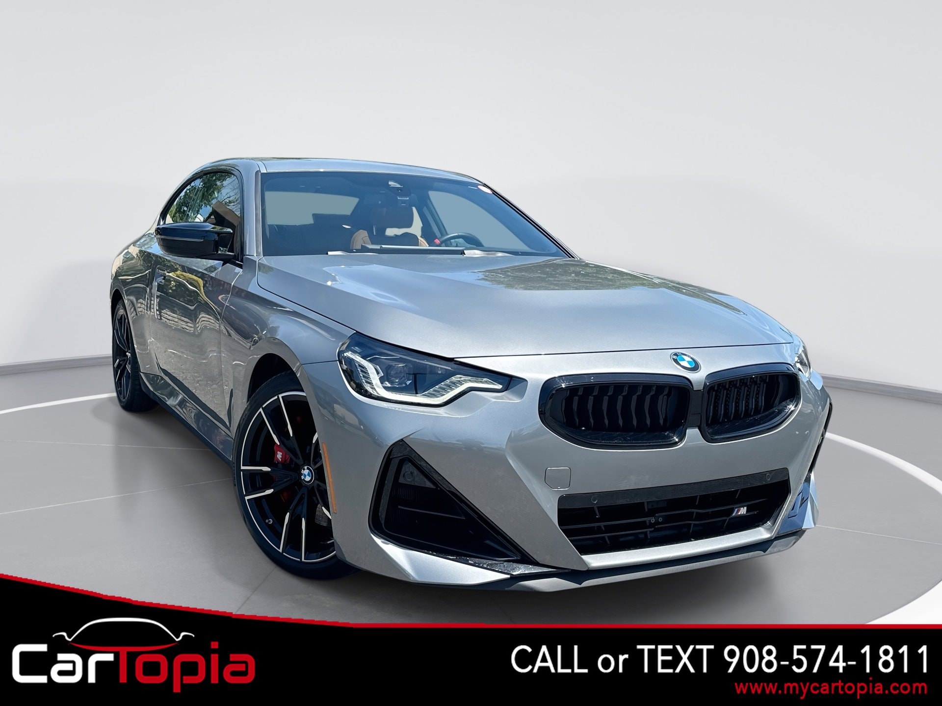 2025 BMW 2 Series M240i xDrive Coupe's photo