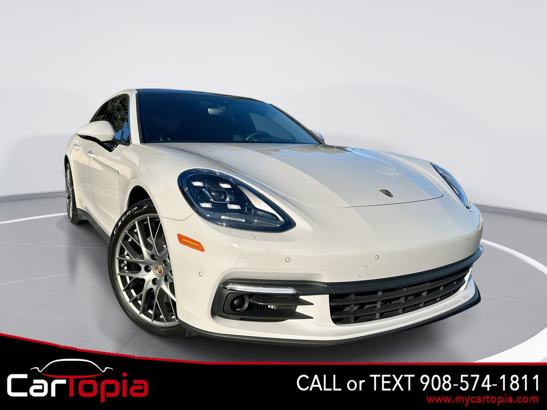 2018 Porsche Panamera