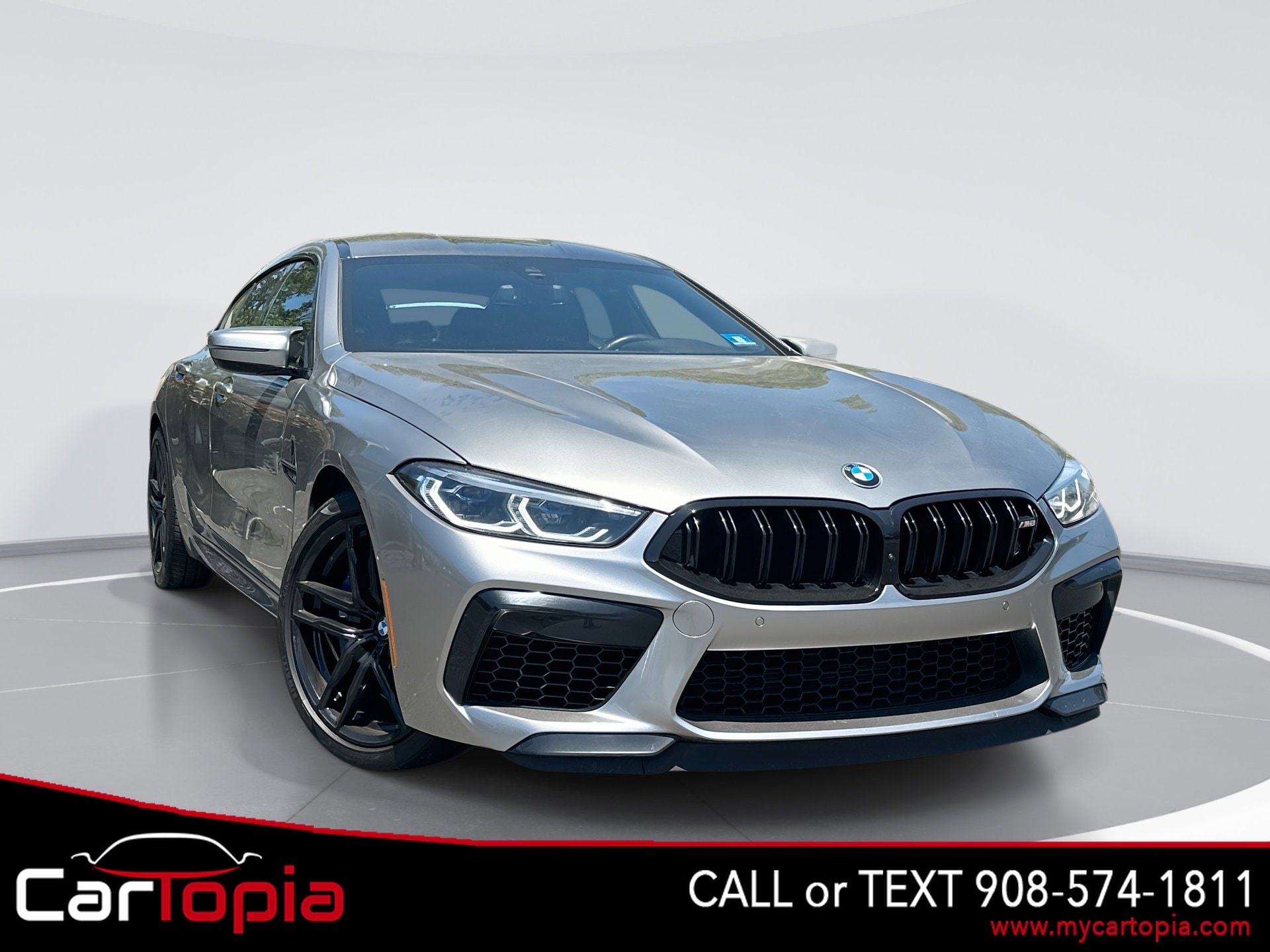 2020 BMW M8 -'s photo