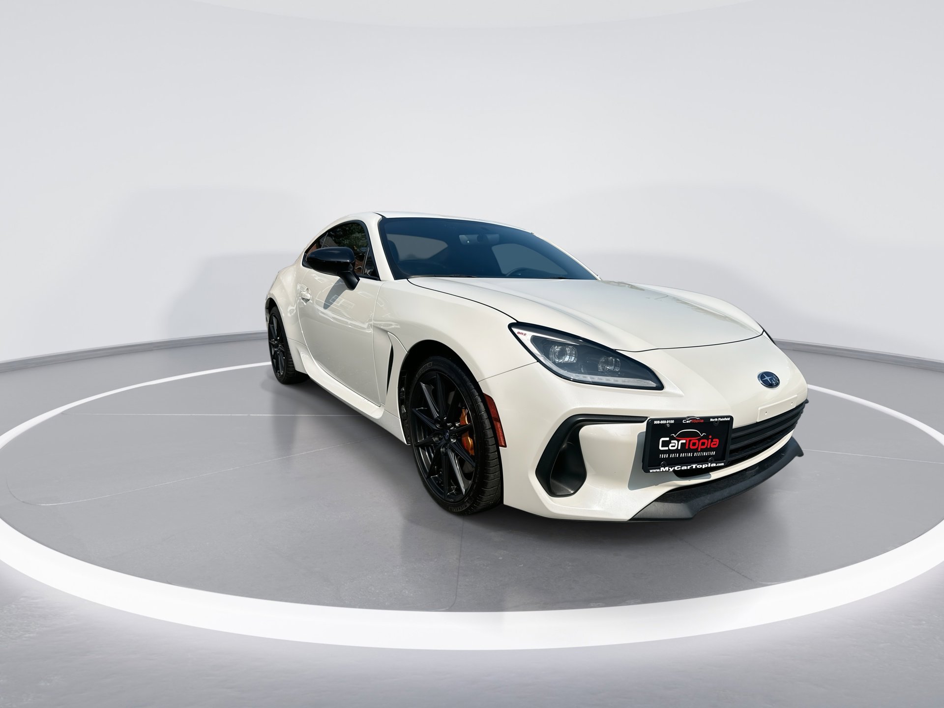2024 Subaru BRZ tS photo 2