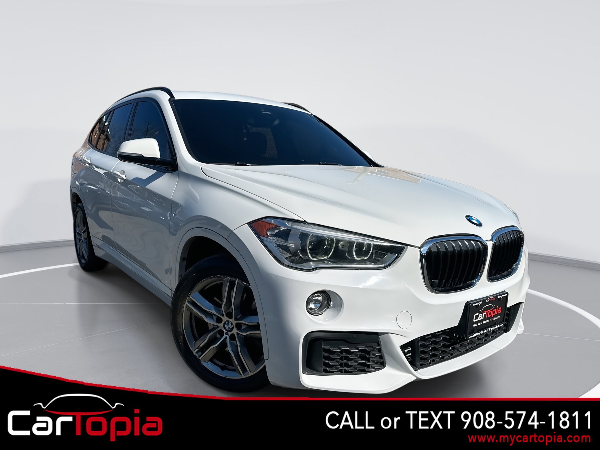 2018 BMW X1 28i