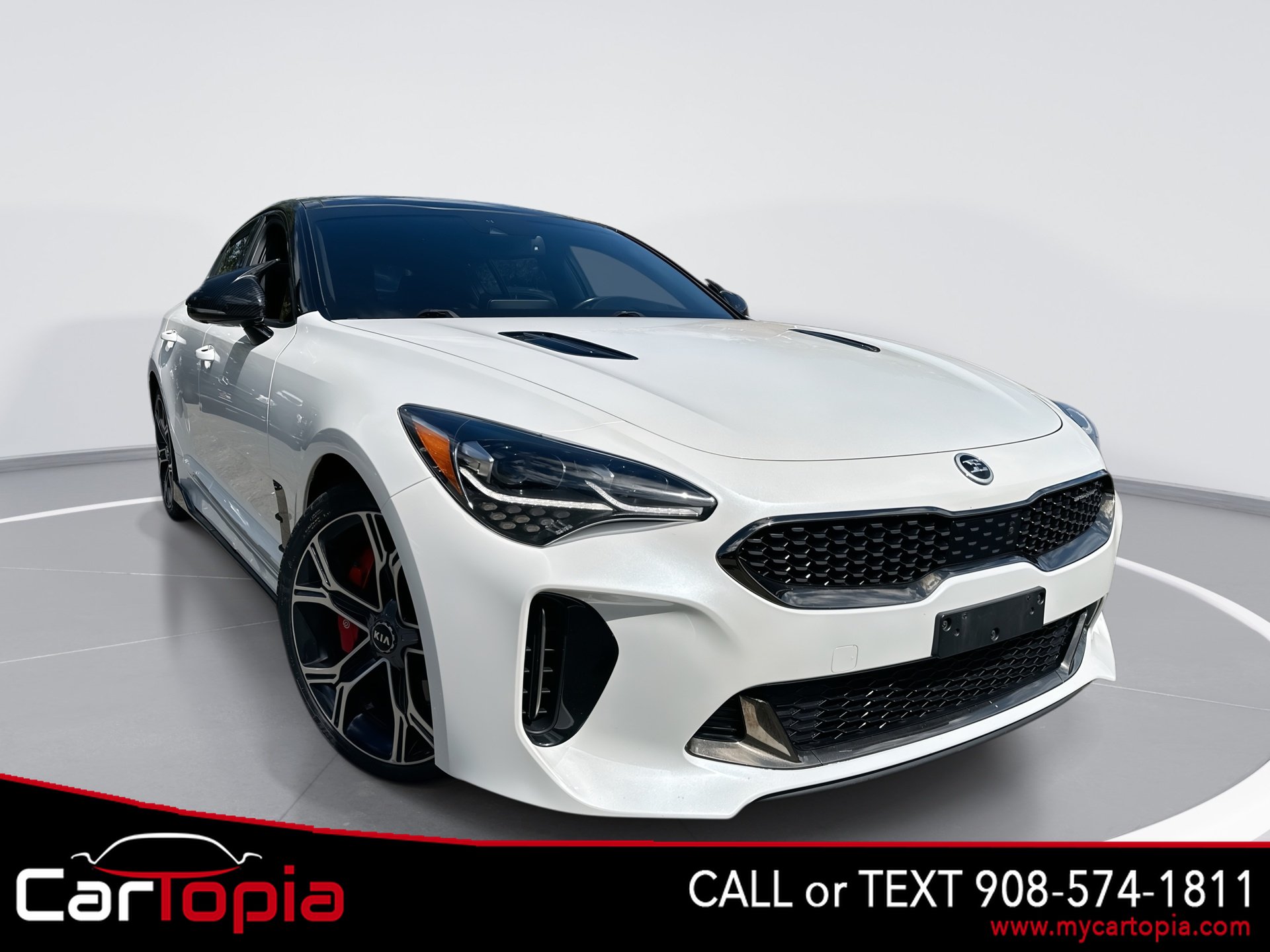  Kia Stinger