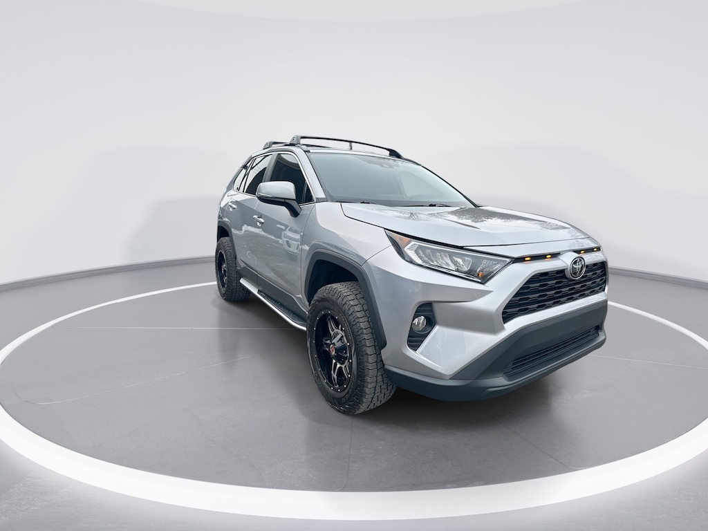 Used 2021 Toyota RAV4 XLE SUV