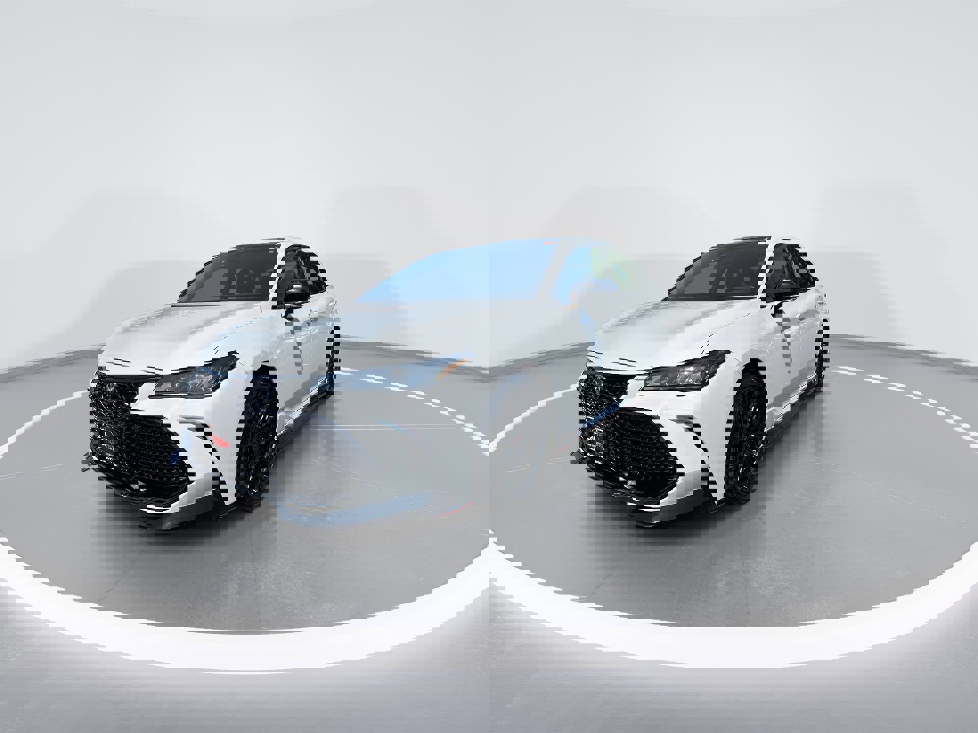 2021 Toyota Avalon TRD photo 4