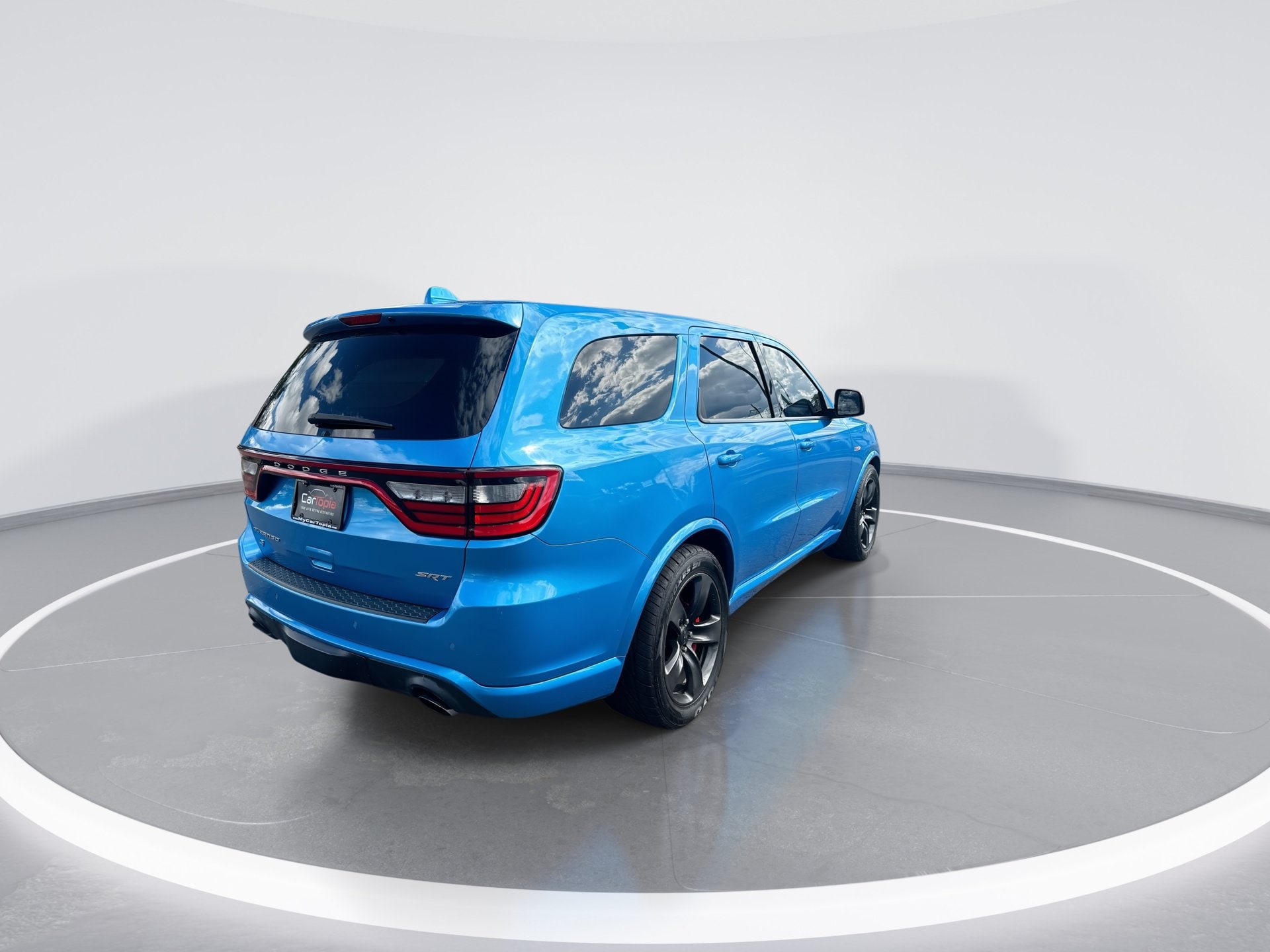 2018 Dodge Durango SRT - Photo 8