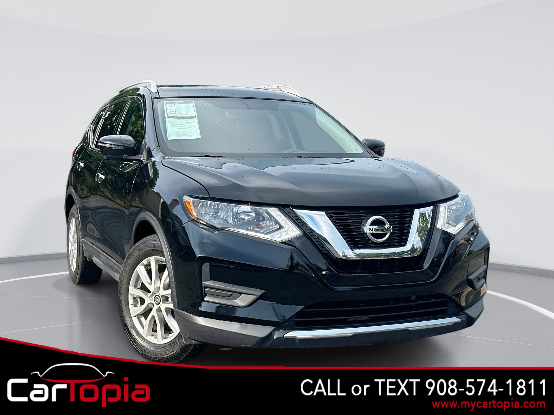2017 Nissan Rogue SV FWD