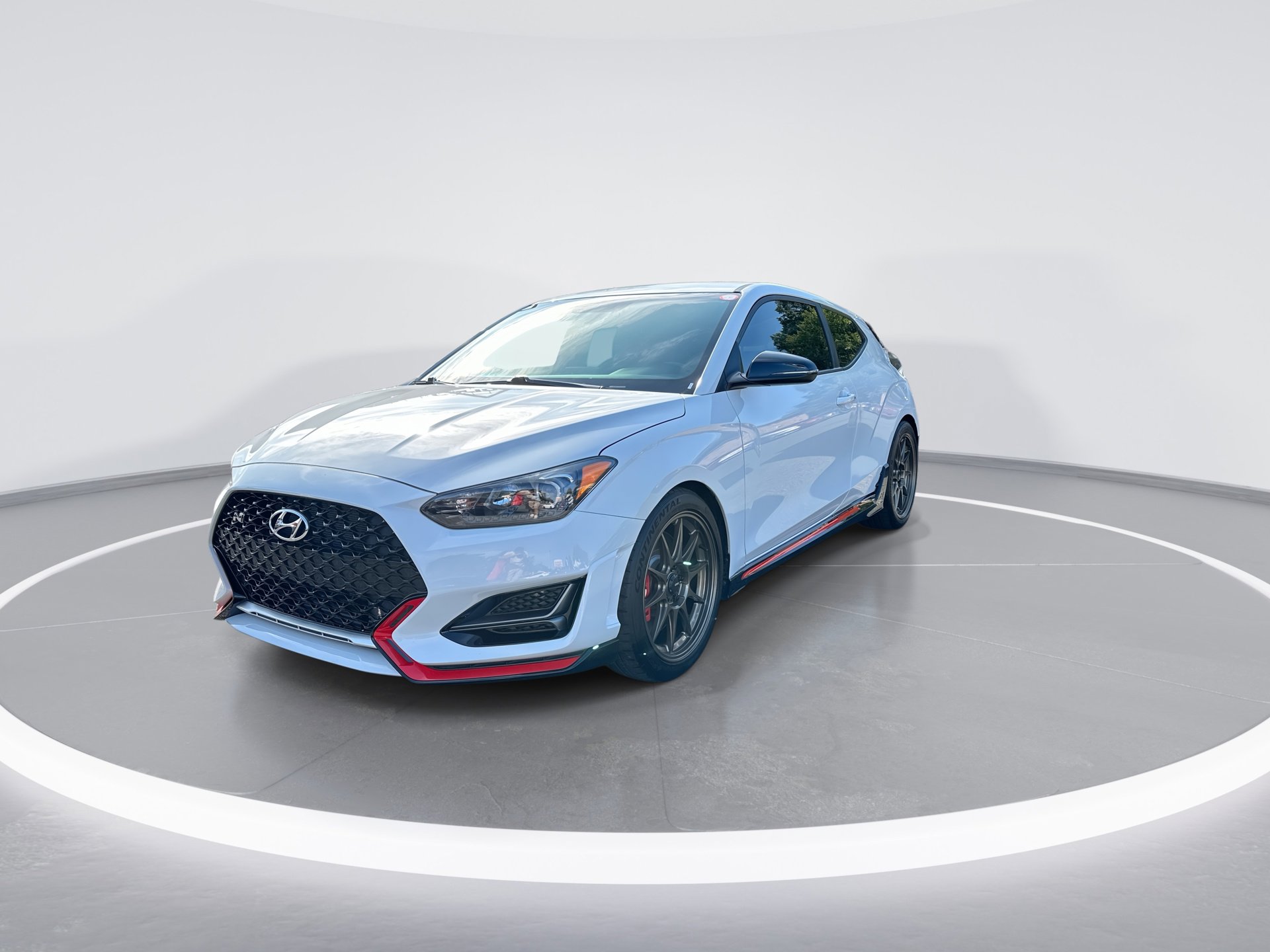 2020 Hyundai Veloster N photo 4