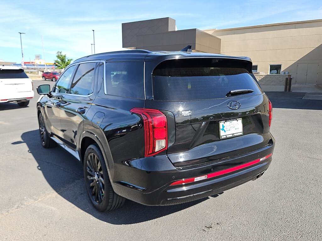 Used 2024 Hyundai Palisade Calligraphy Night Edition All-Wheel Drive