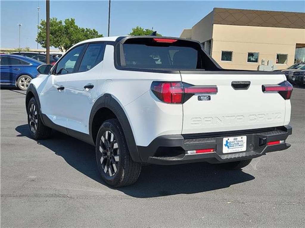 New 2026 Hyundai Santa Cruz SE Truck Crew Cab