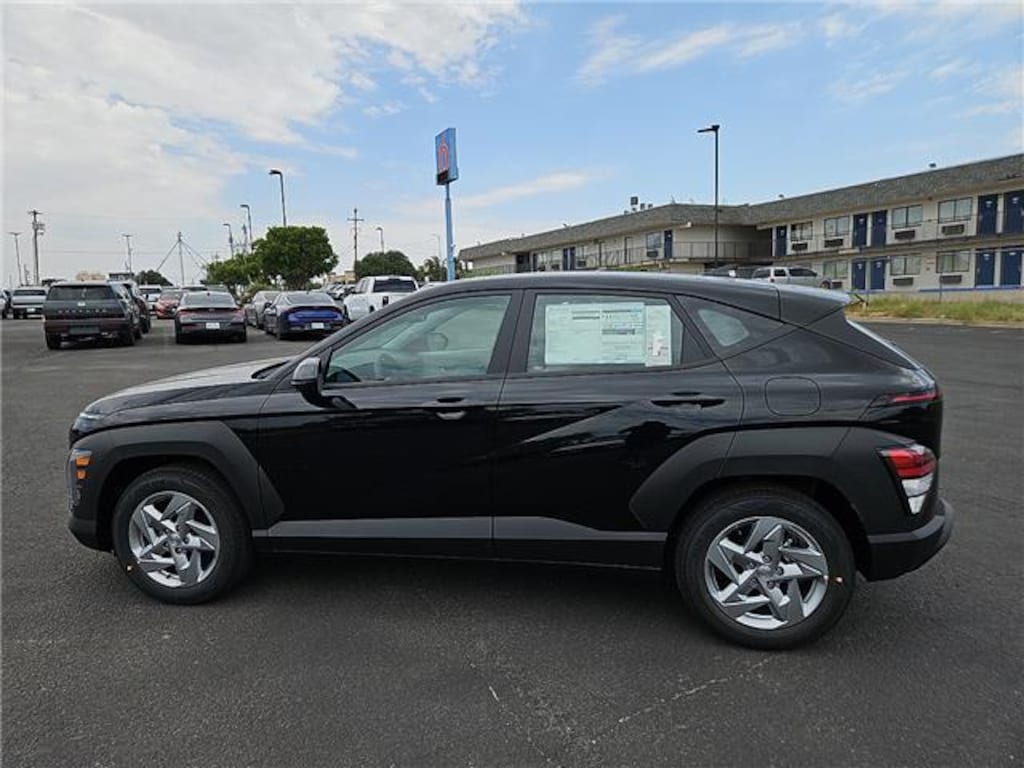 New 2027 Hyundai Kona SE SUV