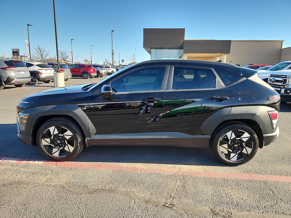 Used 2025 Hyundai Kona SEL Convenience (IVT) Front-Wheel Drive SUV