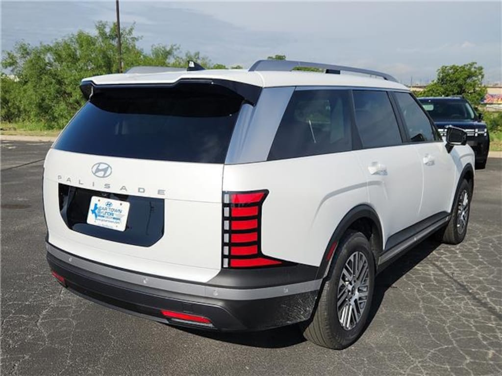 New 2026 Hyundai Palisade SEL Premium SUV