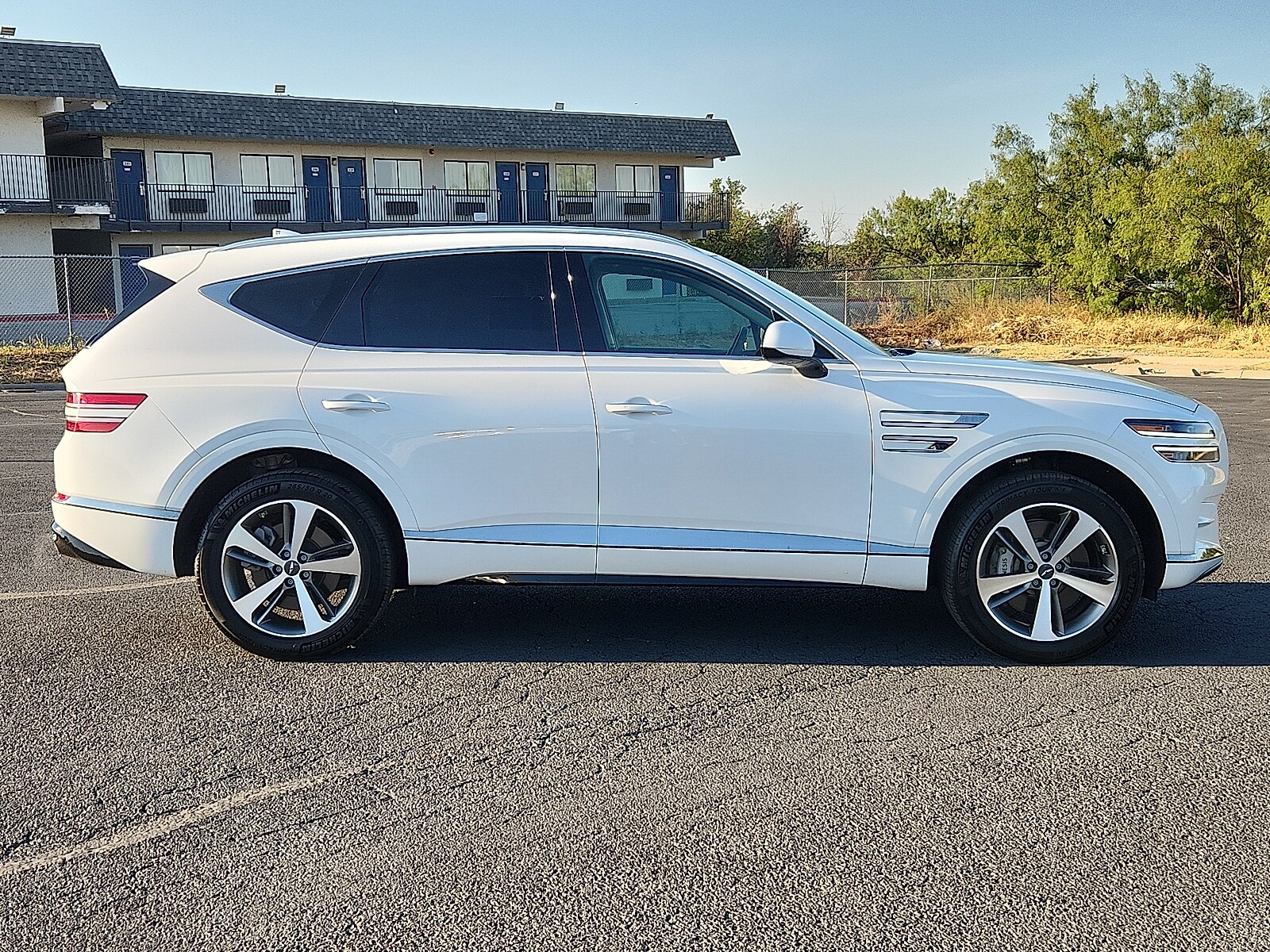 2024 Genesis GV80 3.5T photo 3