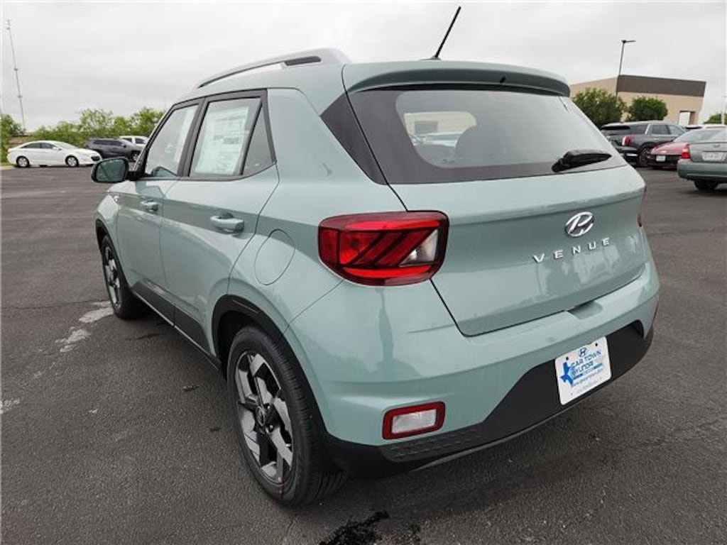 New 2026 Hyundai Venue SEL SUV