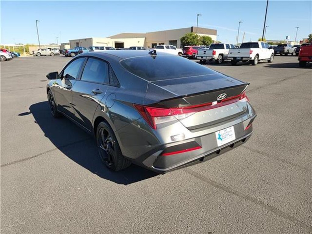 New 2026 Hyundai Elantra SEL Sport Sedan
