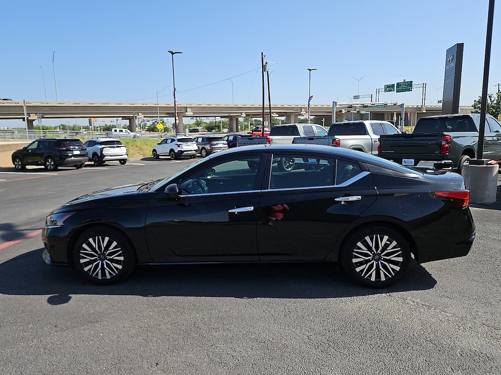 Used 2025 Nissan Altima SV
