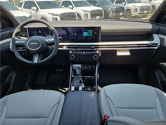 2025 Hyundai Santa Cruz Limited - Photo 12