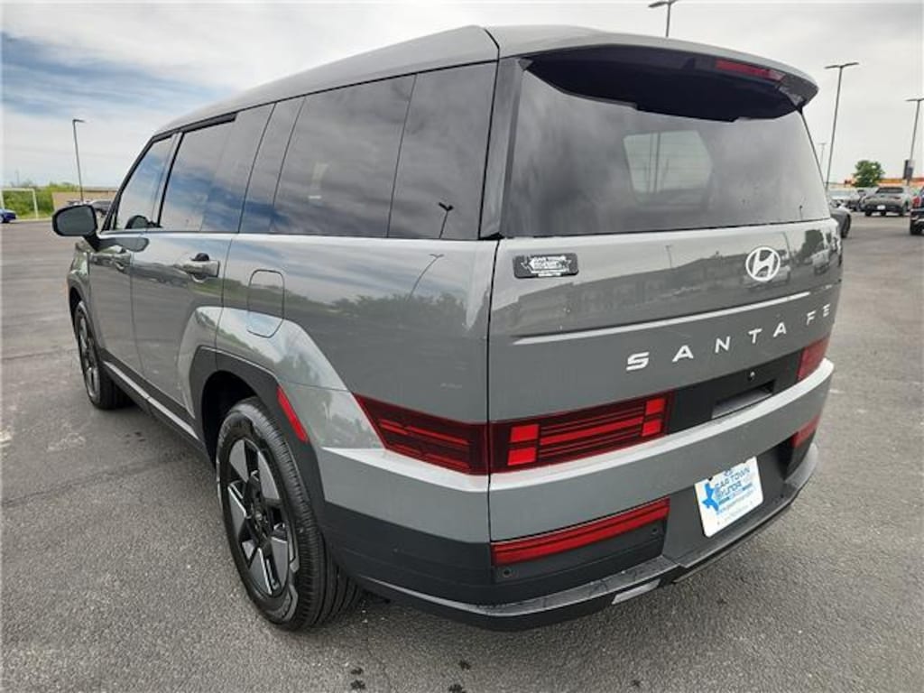 New 2026 Hyundai Santa Fe Hybrid SE SUV