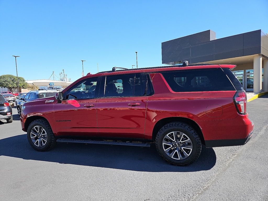 Used 2023 Chevrolet Suburban 1500 LL